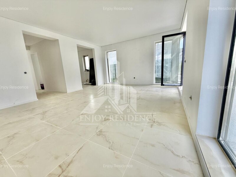 Otopeni, Vile 2025 strada privata, curte 220 mp